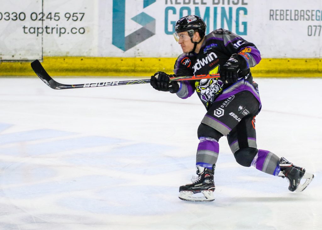 SIGNING NEWS: Tyson Fawcett signs up for second season!